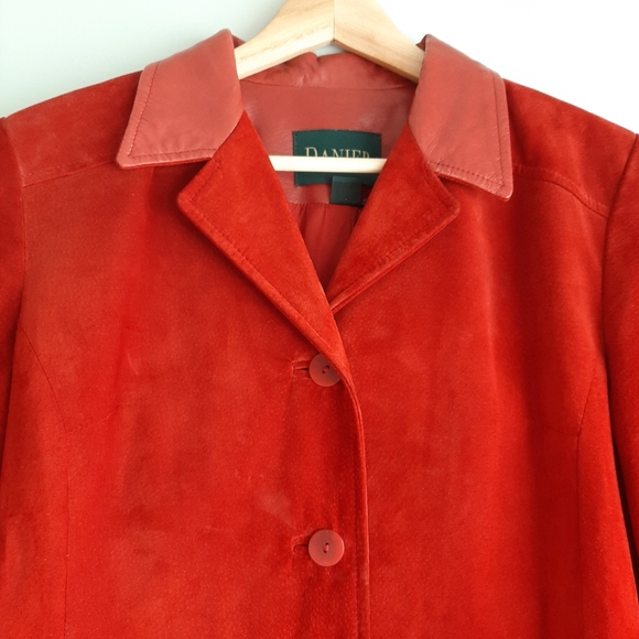 DANIER Genuine Suede Button Front Blazer Jacket Vibrant Red Short Coat Sz L - Picture 2 of 15
